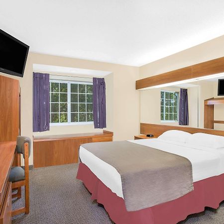 Microtel Inn & Suites Beckley East Exterior foto